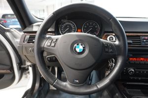 BMW 335 bild 15