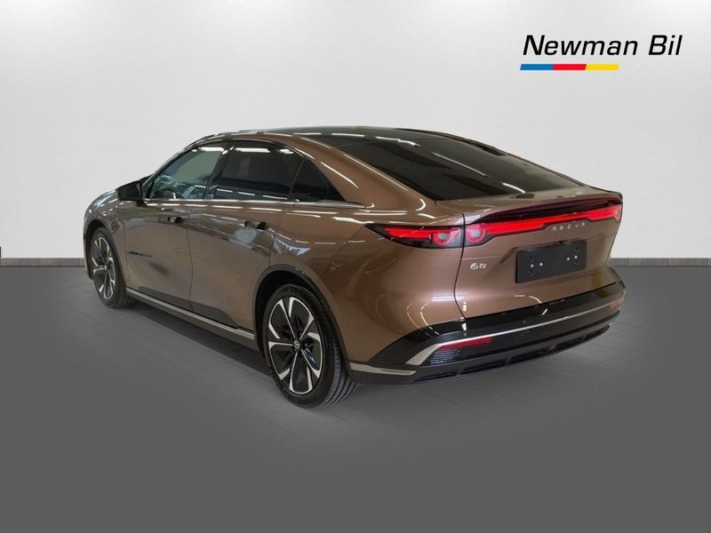 Mazda 6e bild 6