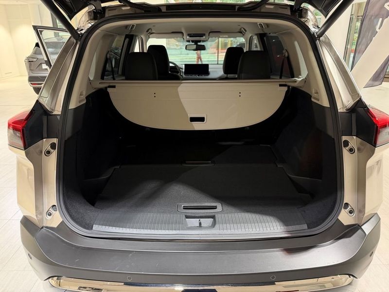 Nissan X-Trail bild 15