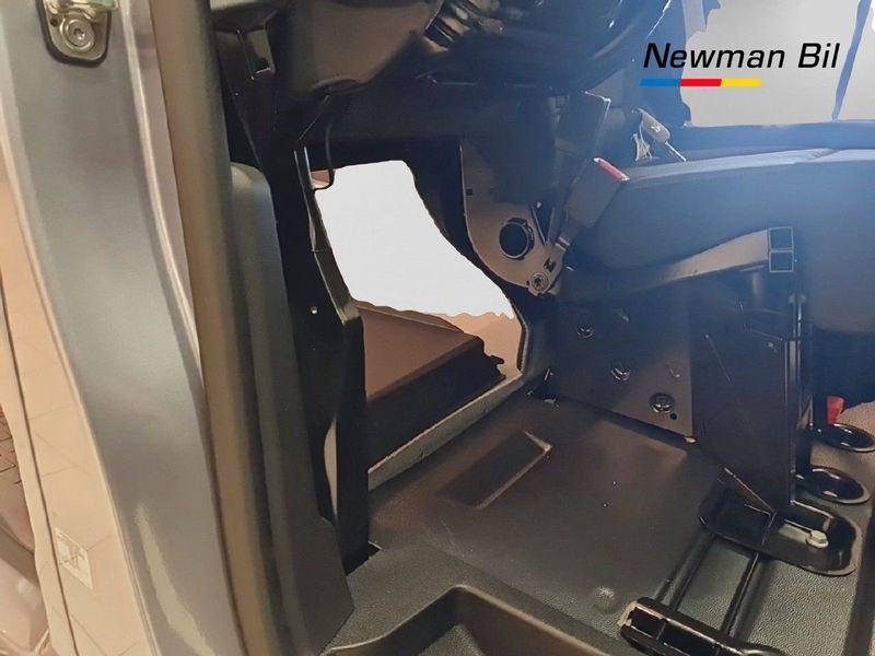Peugeot e-Expert bild 16