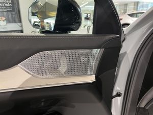 Volvo EX90 bild 8