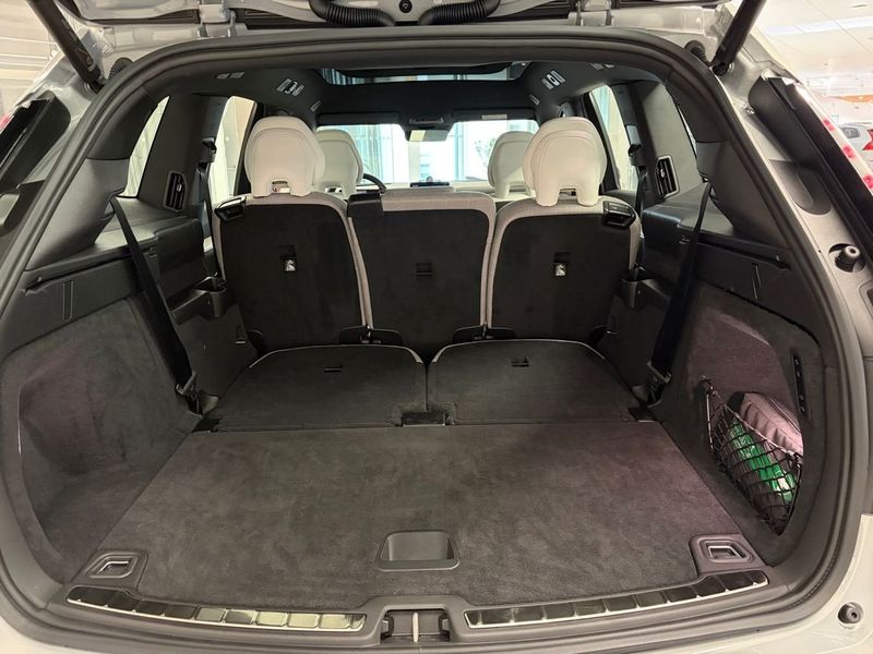 Volvo EX90 bild 9