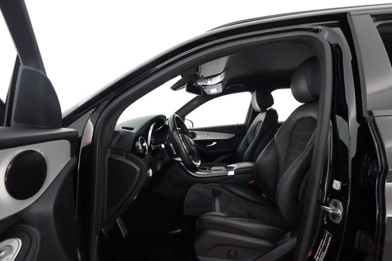 Mercedes GLC300 bild 10