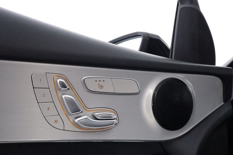 Mercedes GLC300 bild 25