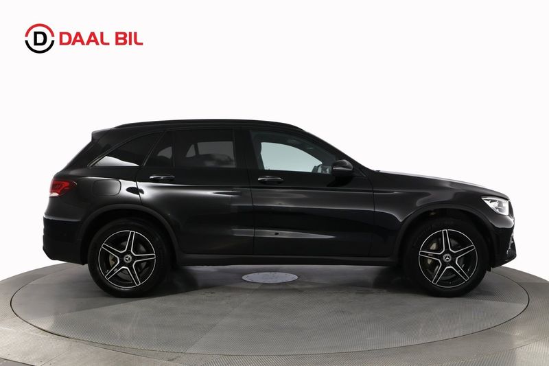 Mercedes GLC300 bild 5