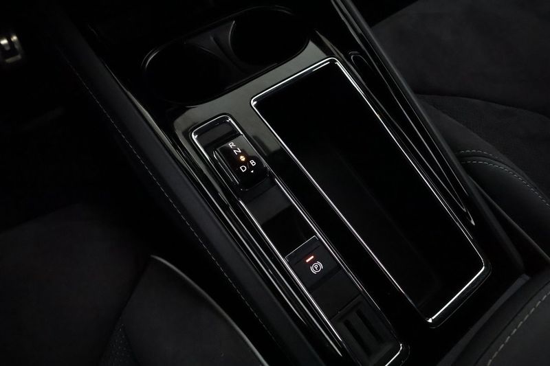 Skoda Enyaq bild 24