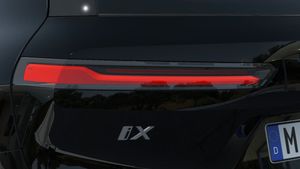 BMW iX bild 8