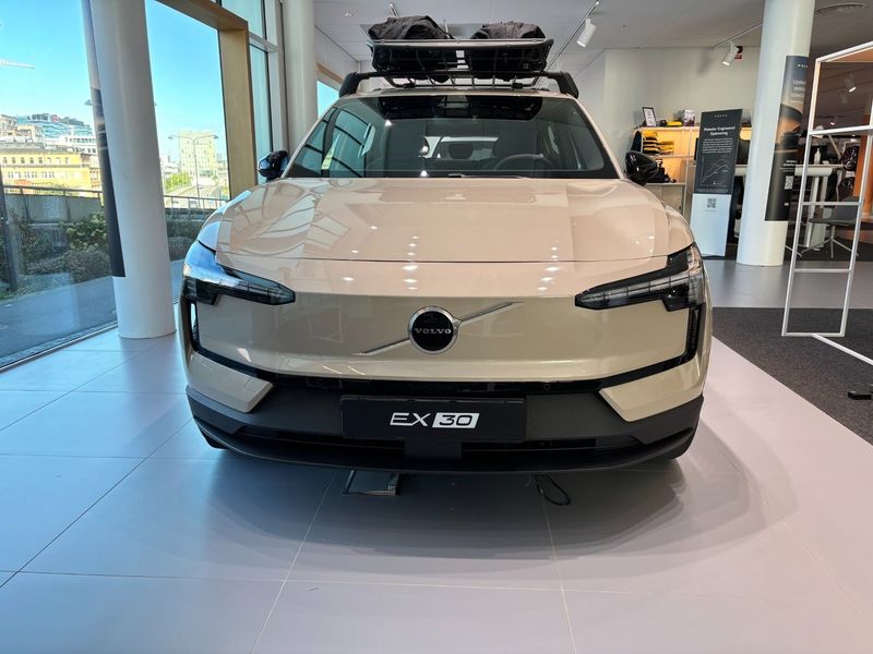 Volvo EX30 bild 2