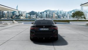 BMW i4 bild 5