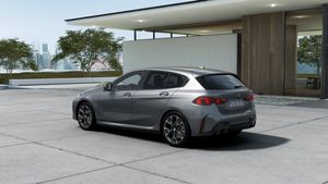 BMW 120 bild 2