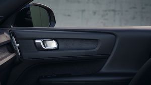 Volvo EX40 bild 14