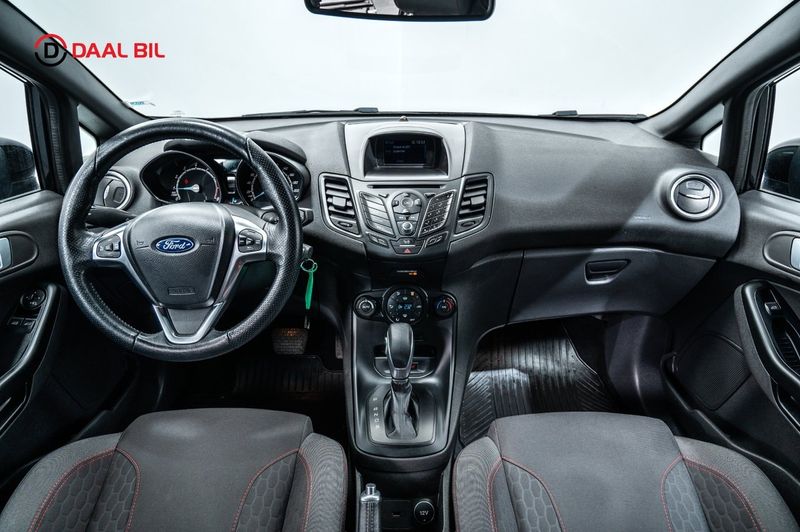 Ford Fiesta bild 9