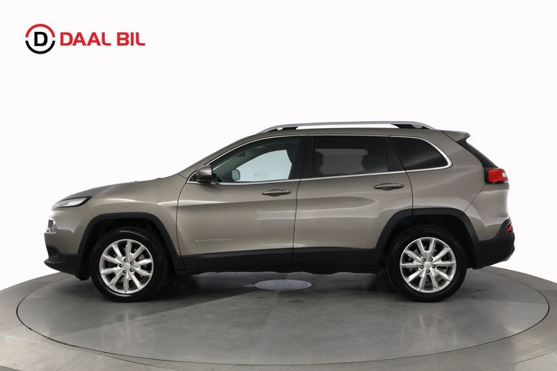 Jeep Cherokee bild 9
