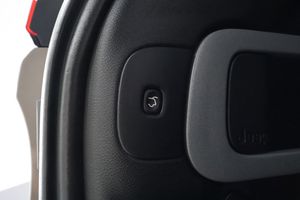 Jeep Cherokee bild 26