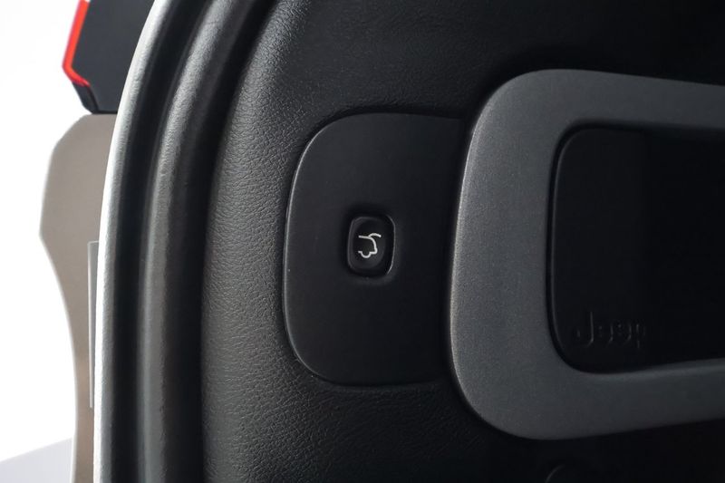 Jeep Cherokee bild 26