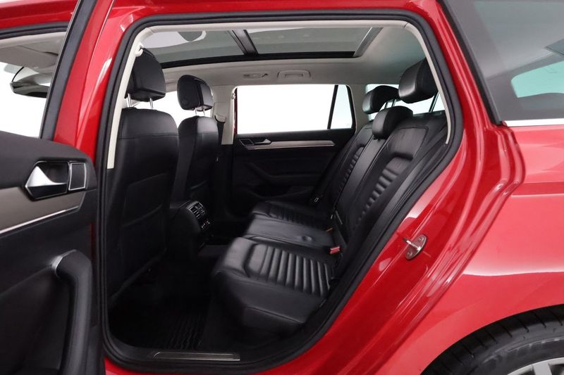 Volkswagen Passat bild 12