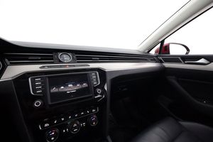 Volkswagen Passat bild 22