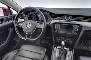 Volkswagen Passat bild 15