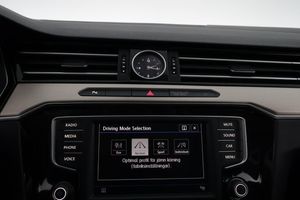 Volkswagen Passat bild 21