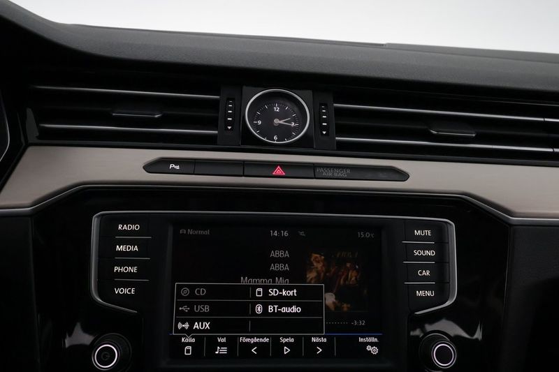 Volkswagen Passat bild 19