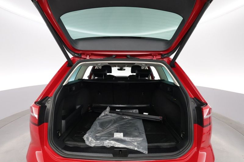 Volkswagen Passat bild 25