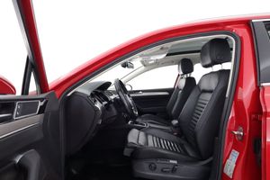 Volkswagen Passat bild 10