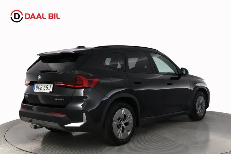 BMW iX1 bild 6