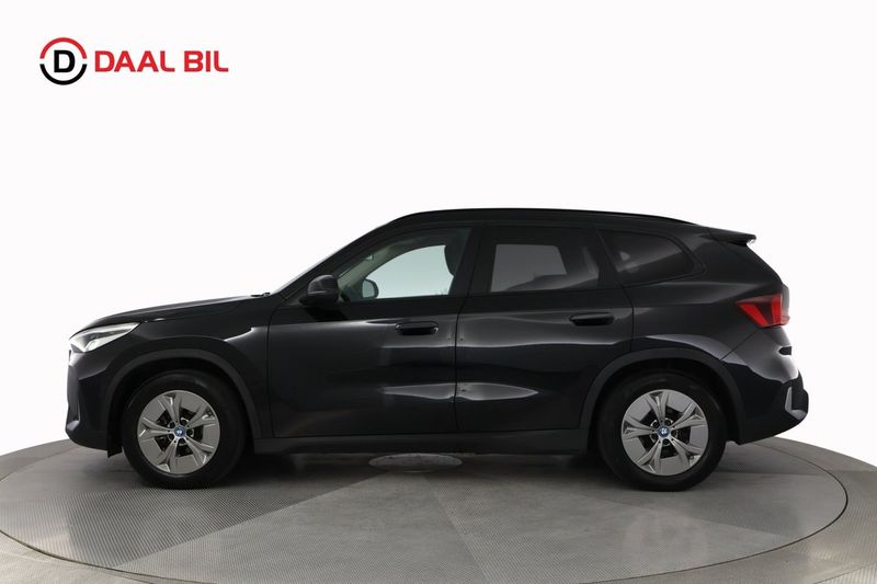 BMW iX1 bild 9