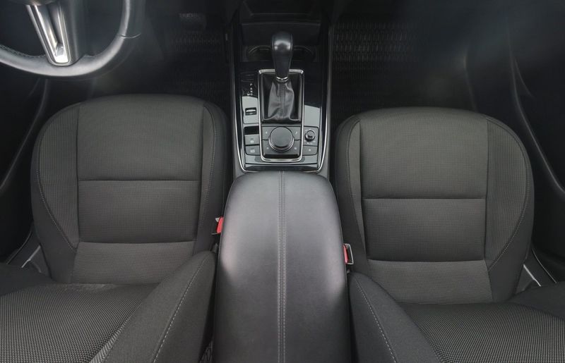 Mazda CX-30 bild 13
