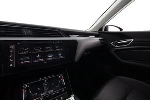 Audi Q8 e-tron bild 23
