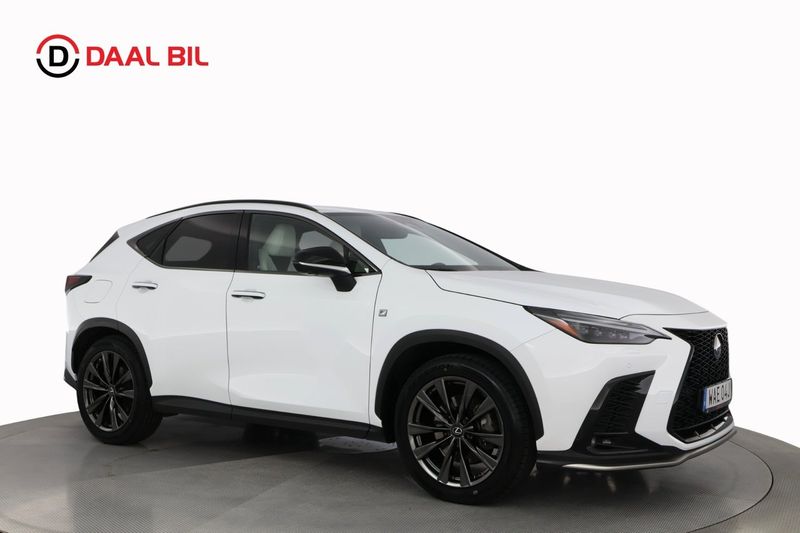 Lexus NX bild 4