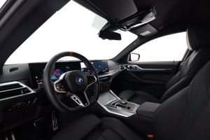 BMW i4 bild 11