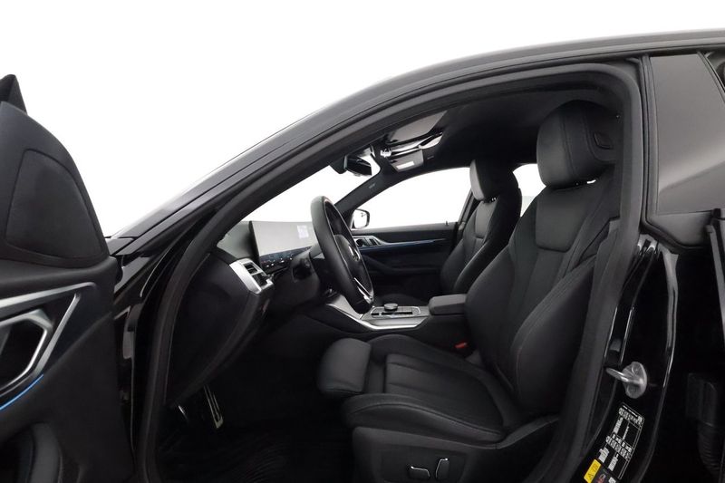 BMW i4 bild 10