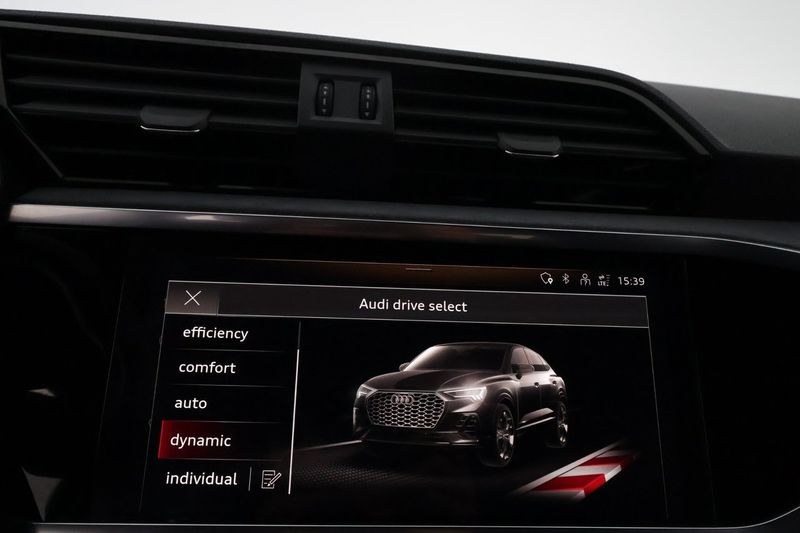 Audi Q3 bild 22