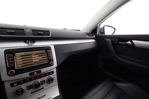 Volkswagen Passat bild 22