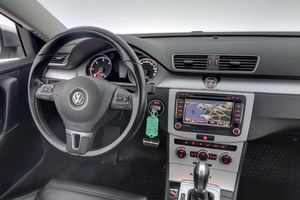 Volkswagen Passat bild 15