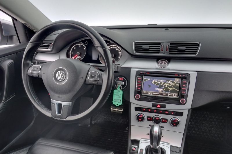 Volkswagen Passat bild 15