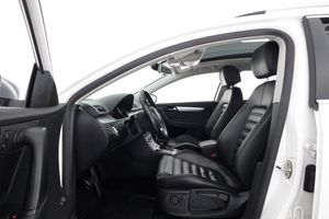 Volkswagen Passat bild 10