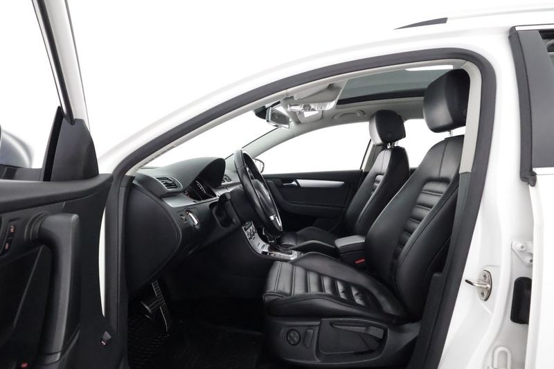 Volkswagen Passat bild 10