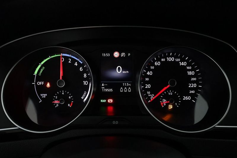Volkswagen Passat bild 15