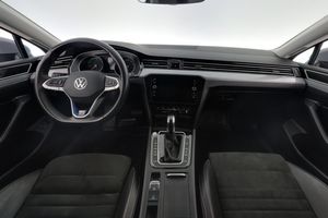 Volkswagen Passat bild 12