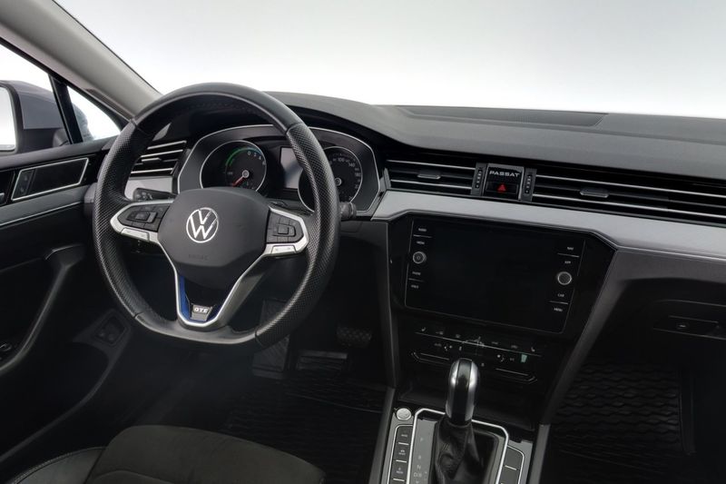 Volkswagen Passat bild 14