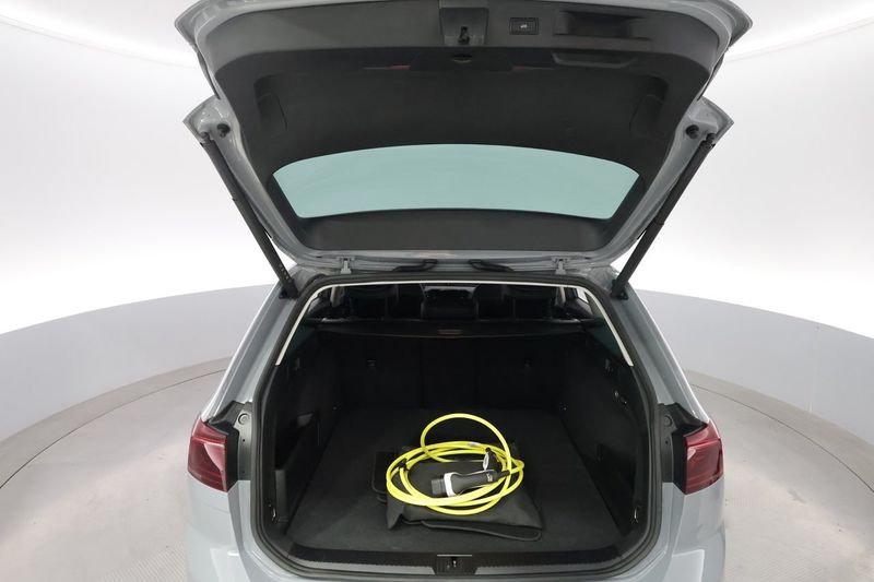 Volkswagen Passat bild 25