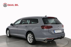 Volkswagen Passat bild 8