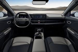 Kia K4 bild 4