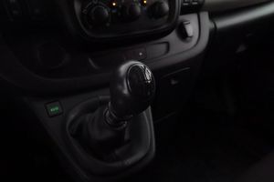 Renault Trafic bild 16