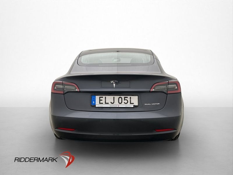 Tesla Model 3 bild 8
