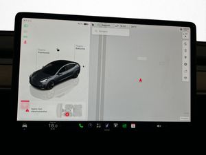 Tesla Model 3 bild 21