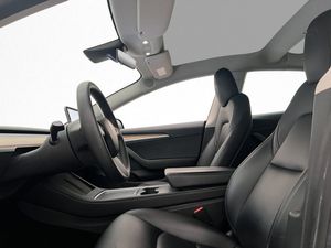 Tesla Model 3 bild 11