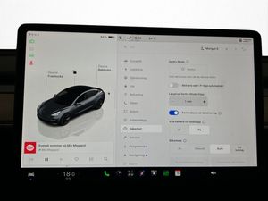 Tesla Model 3 bild 25